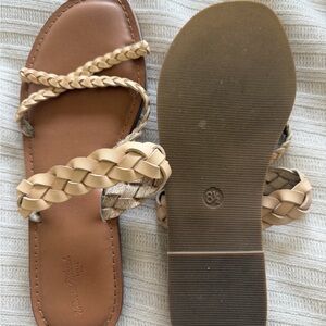 Universal Thread Braided Tan Slide Sandals